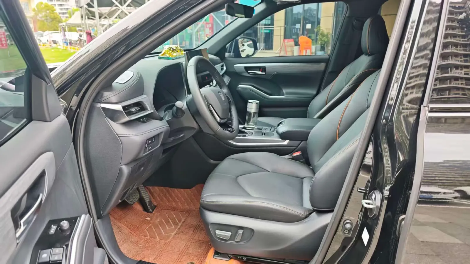 2026 Toyota Crown Kluger 2.5L 189HP L4 E-CVT Hybrid,autocango,china used car exporter,china ev exporter,chinese used car exporter,chinese used ev exporter