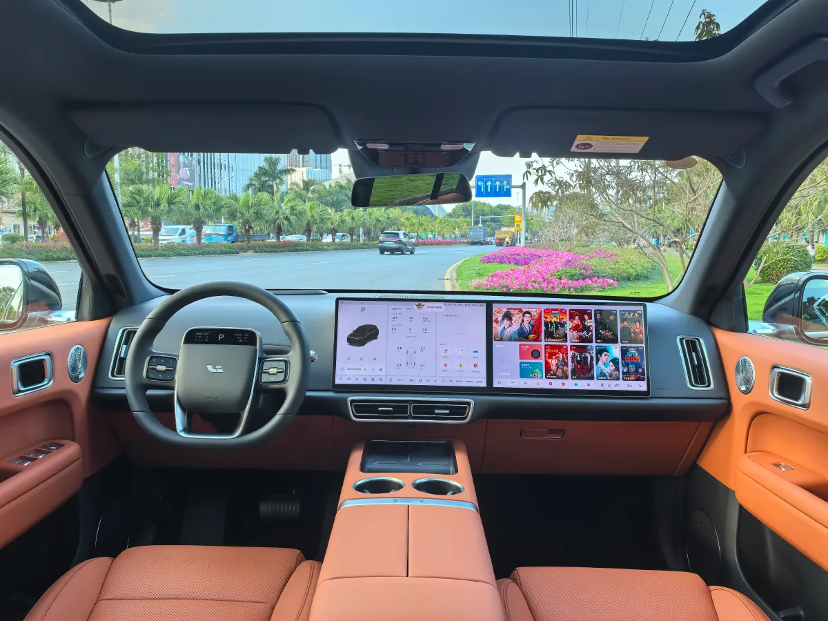 2025 Li L6 Range Extended 154HP L4 REEV,autocango,china used car exporter,china ev exporter,chinese used car exporter,chinese used ev exporter