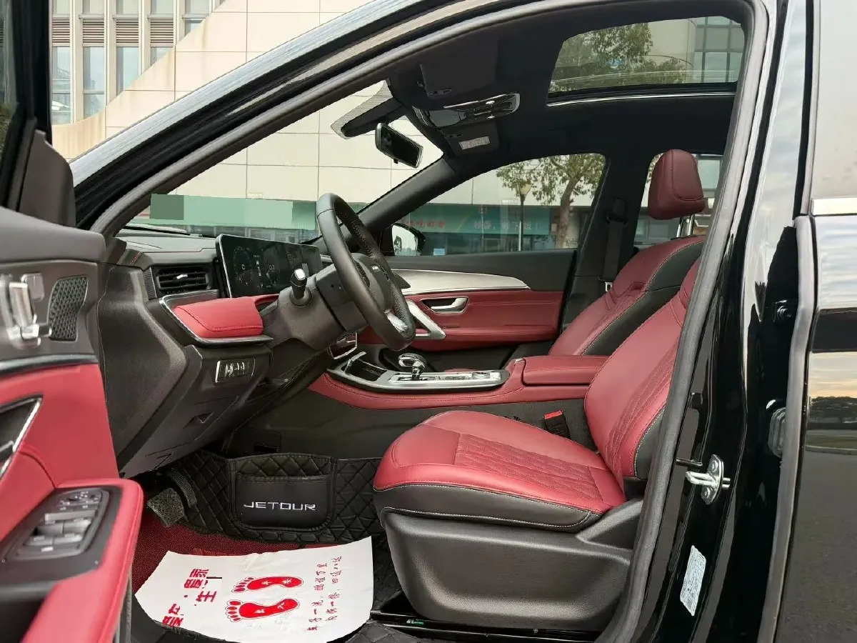 2024 Jetour X70 Plus 1.5T 156HP L4 6DCT,autocango,china used car exporter,china ev exporter,chinese used car exporter,chinese used ev exporter