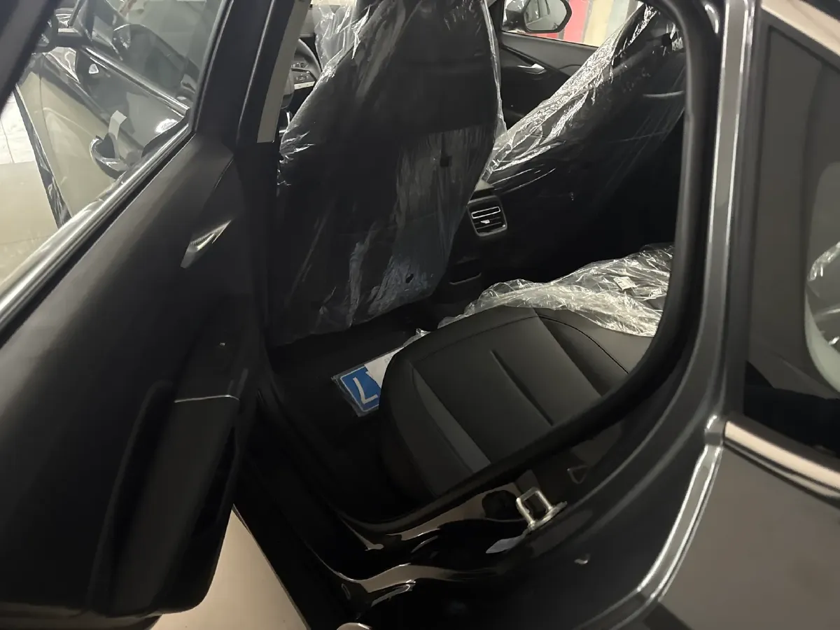 2025 ChangAn Eado 1.5T 192HP L4 7DCT,autocango,china used car exporter,china ev exporter,chinese used car exporter,chinese used ev exporter