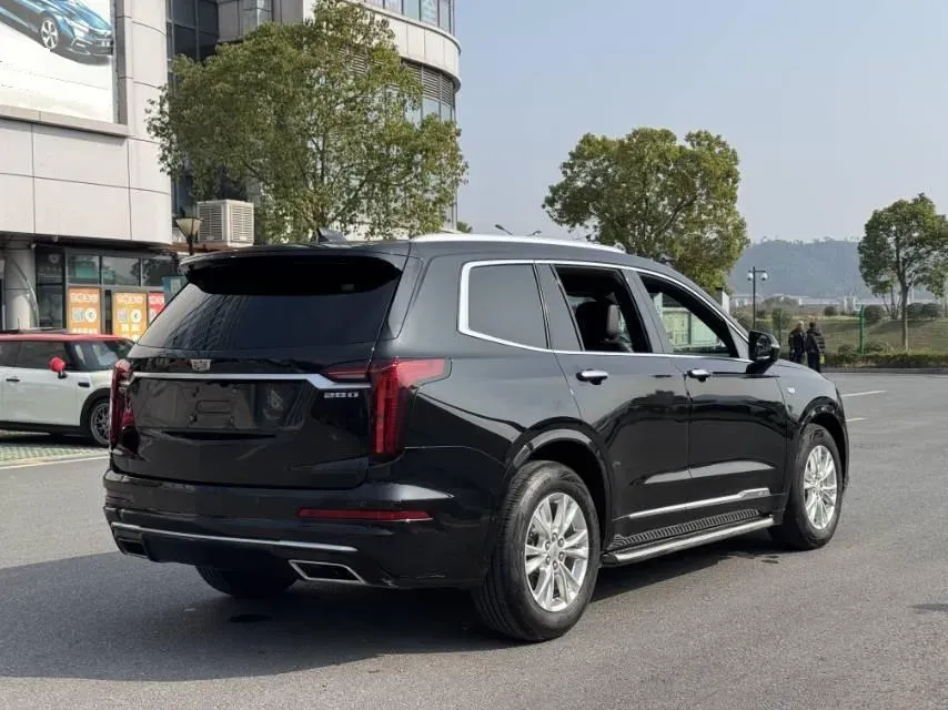2021 Cadillac XT6 2.0T 237HP L4 9AT,autocango,china used car exporter,china ev exporter,chinese used car exporter,chinese used ev exporter
