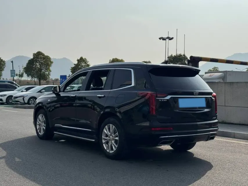 2021 Cadillac XT6 2.0T 237HP L4 9AT,autocango,china used car exporter,china ev exporter,chinese used car exporter,chinese used ev exporter