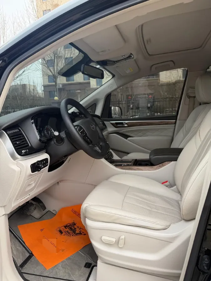 2021 GAC Trumpchi M8 2.0T 252HP L4 8AT,autocango,china used car exporter,china ev exporter,chinese used car exporter,chinese used ev exporter
