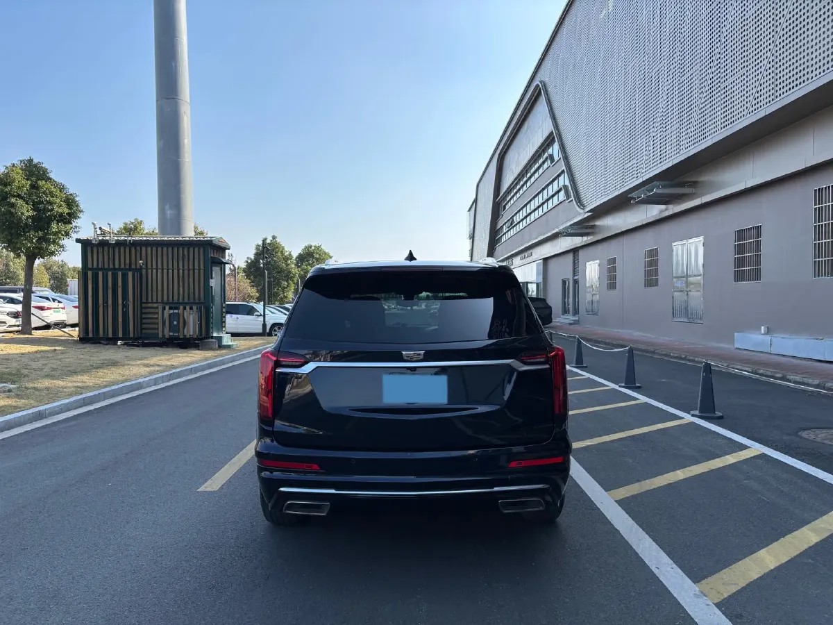 2020 Cadillac XT6 2.0T 241HP L4 9AT,autocango,china used car exporter,china ev exporter,chinese used car exporter,chinese used ev exporter