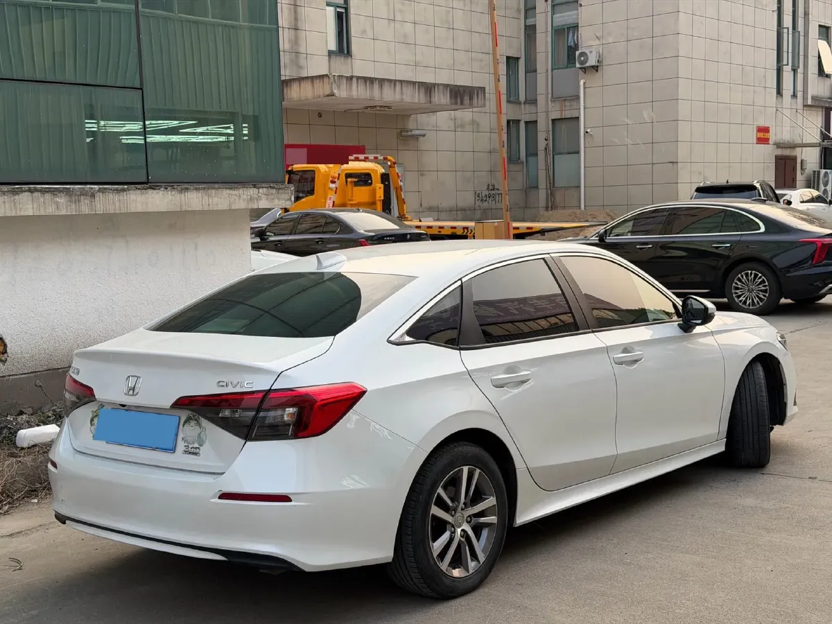 2023 Honda Civic 1.5T 182HP L4 CVT,autocango,china used car exporter,china ev exporter,chinese used car exporter,chinese used ev exporter