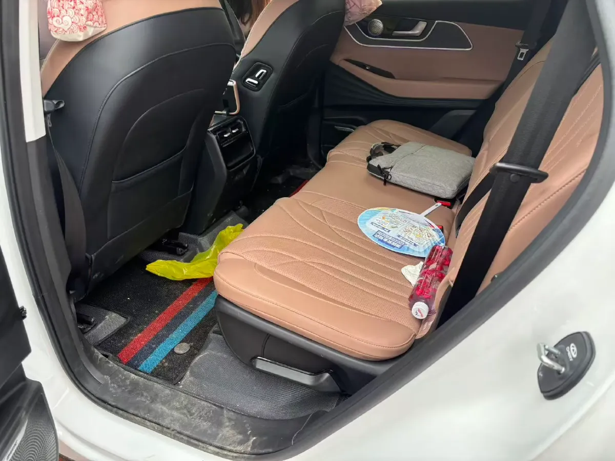 2024 Chery Tiggo8L 2.0T 254HP L4 8AT,autocango,china used car exporter,china ev exporter,chinese used car exporter,chinese used ev exporter