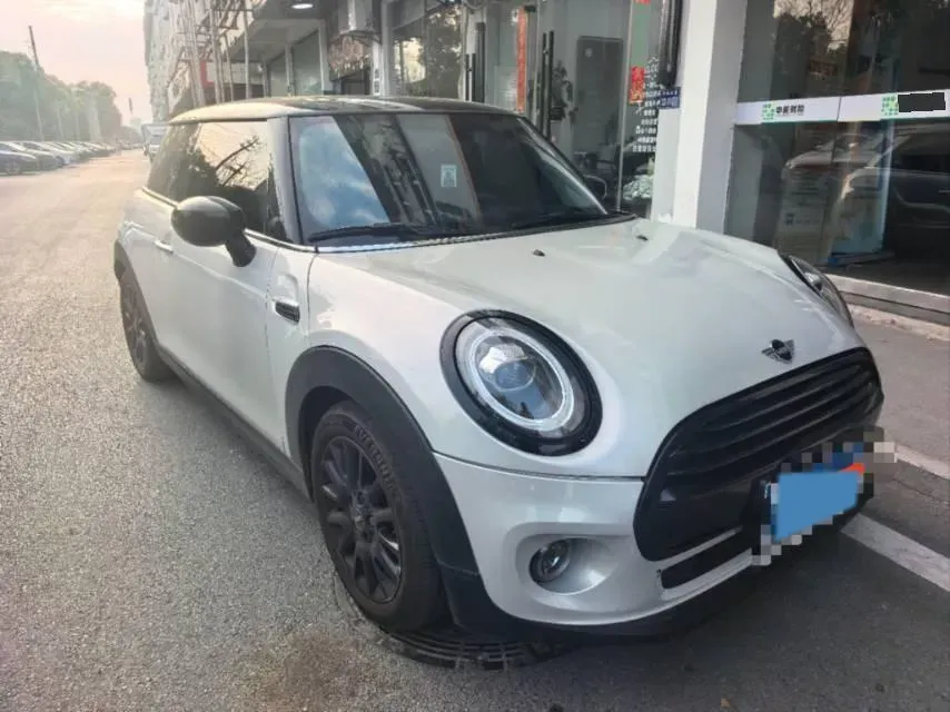 2020 MINI MINI 1.5T 136HP L3 7DCT,autocango,china used car exporter,china ev exporter,chinese used car exporter,chinese used ev exporter