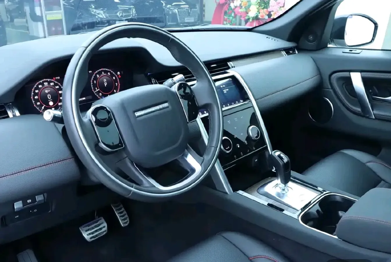 2021 Land Rover Discovery Sport 2.0T 249HP L4 9AT,autocango,china used car exporter,china ev exporter,chinese used car exporter,chinese used ev exporter