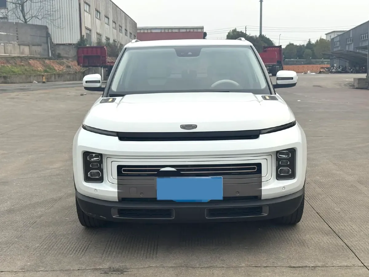 2020 Geely ICON 1.5T 177HP L3 7DCT,autocango,china used car exporter,china ev exporter,chinese used car exporter,chinese used ev exporter