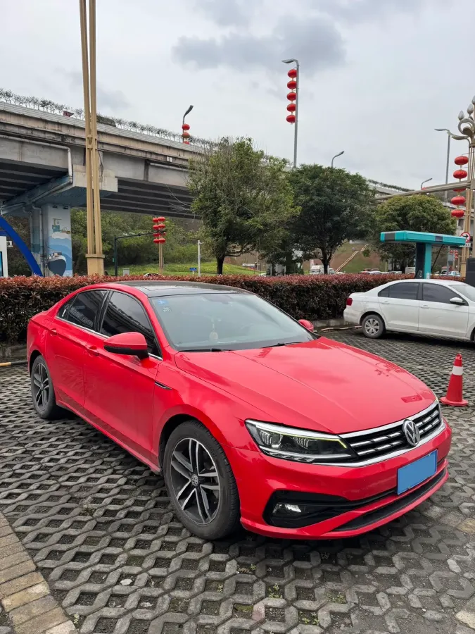 2019 Volkswagen Passat 1.4T 150HP L4 7DCT,autocango,china used car exporter,china ev exporter,chinese used car exporter,chinese used ev exporter