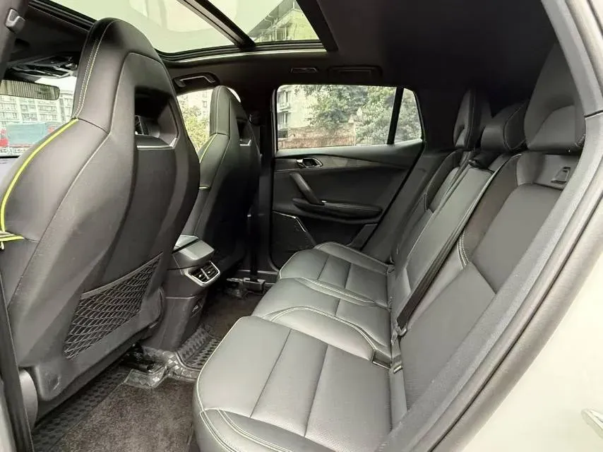 2023 LYNK&CO 06 1.5T 181HP L4 7DCT,autocango,china used car exporter,china ev exporter,chinese used car exporter,chinese used ev exporter