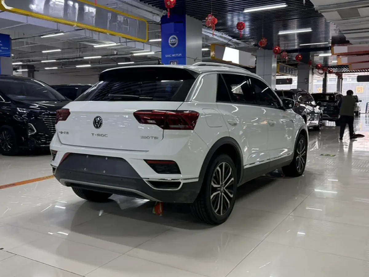 2022 Volkswagen T-Roc 1.4T 150HP L4 7DCT,autocango,china used car exporter,china ev exporter,chinese used car exporter,chinese used ev exporter