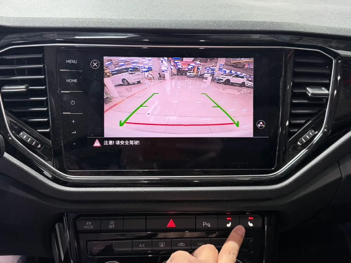 2022 Volkswagen T-Roc 1.4T 150HP L4 7DCT,autocango,china used car exporter,china ev exporter,chinese used car exporter,chinese used ev exporter