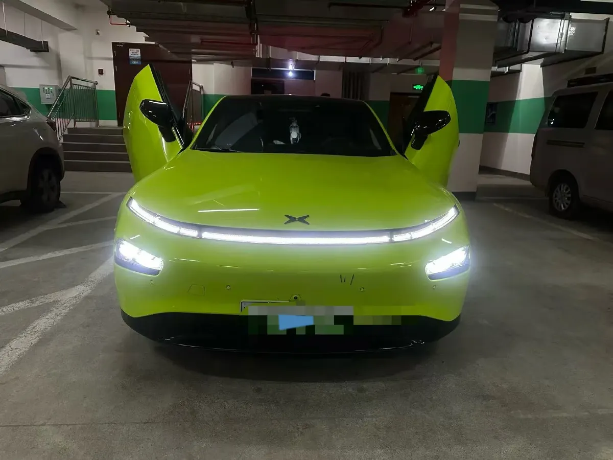 2021 Xpeng P7 BEV 83.1KWH,autocango,china used car exporter,china ev exporter,chinese used car exporter,chinese used ev exporter