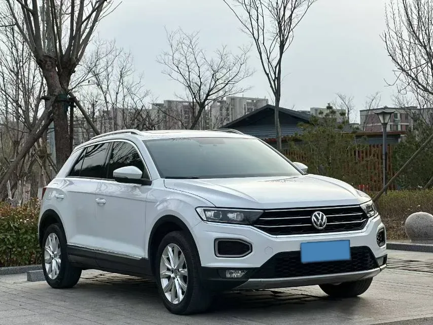 2018 Mitsubishi Eclipse Cross 1.5T 170HP L4 CVT,autocango,china used car exporter,china ev exporter,chinese used car exporter,chinese used ev exporter
