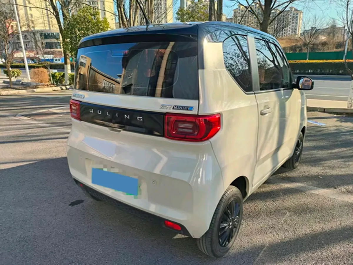 2022 WuLing HongGuang MINI EV BEV 9KWH,autocango,china used car exporter,china ev exporter,chinese used car exporter,chinese used ev exporter