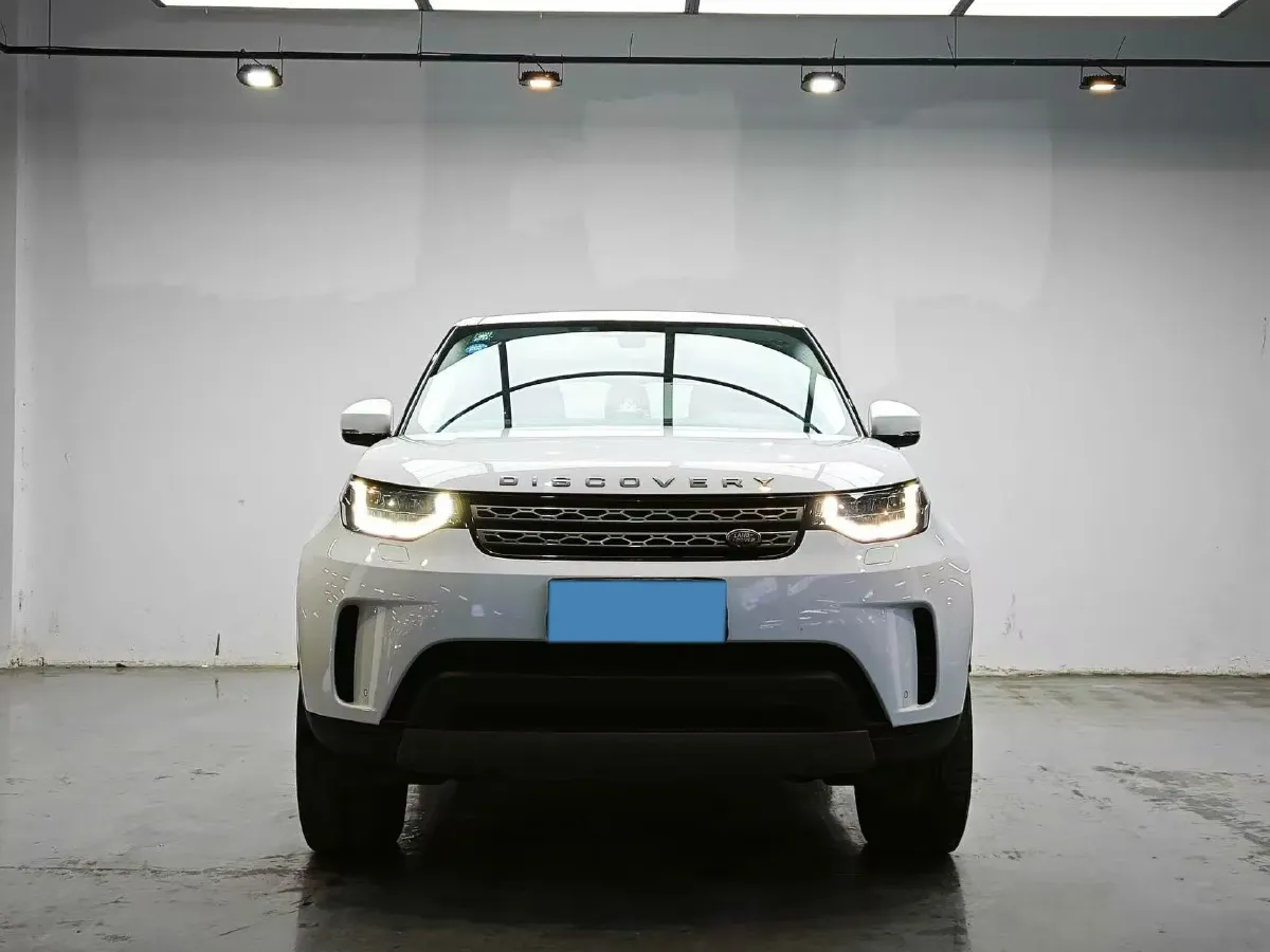2019 Land Rover Discovery 3.0T 340HP V6 8AT,autocango,china used car exporter,china ev exporter,chinese used car exporter,chinese used ev exporter