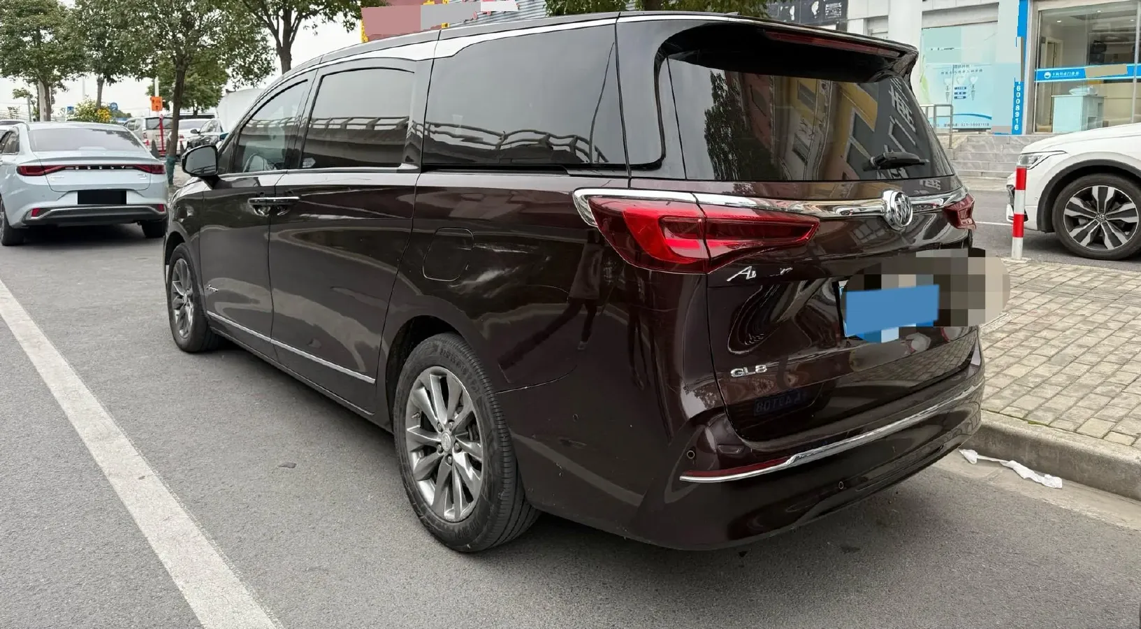 2020 Buick GL8 2.0T 237HP L4 9AT,autocango,china used car exporter,china ev exporter,chinese used car exporter,chinese used ev exporter