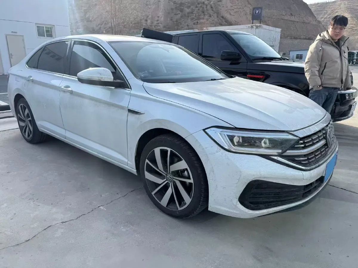 2024 Volkswagen Sagitar 1.5T 160HP L4 7DCT,autocango,china used car exporter,china ev exporter,chinese used car exporter,chinese used ev exporter