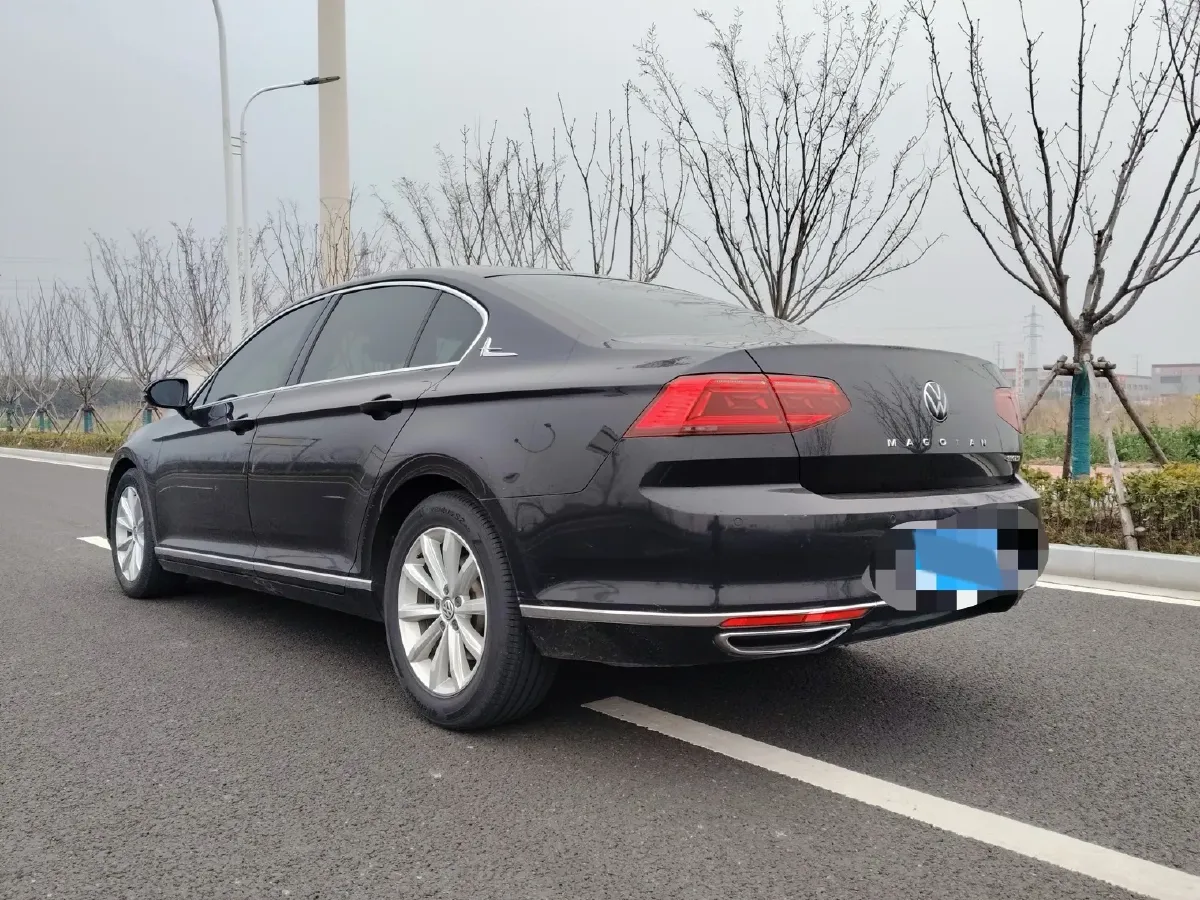 2019 Chevrolet Malibu XL 2.0T 241HP L4 9AT,autocango,china used car exporter,china ev exporter,chinese used car exporter,chinese used ev exporter