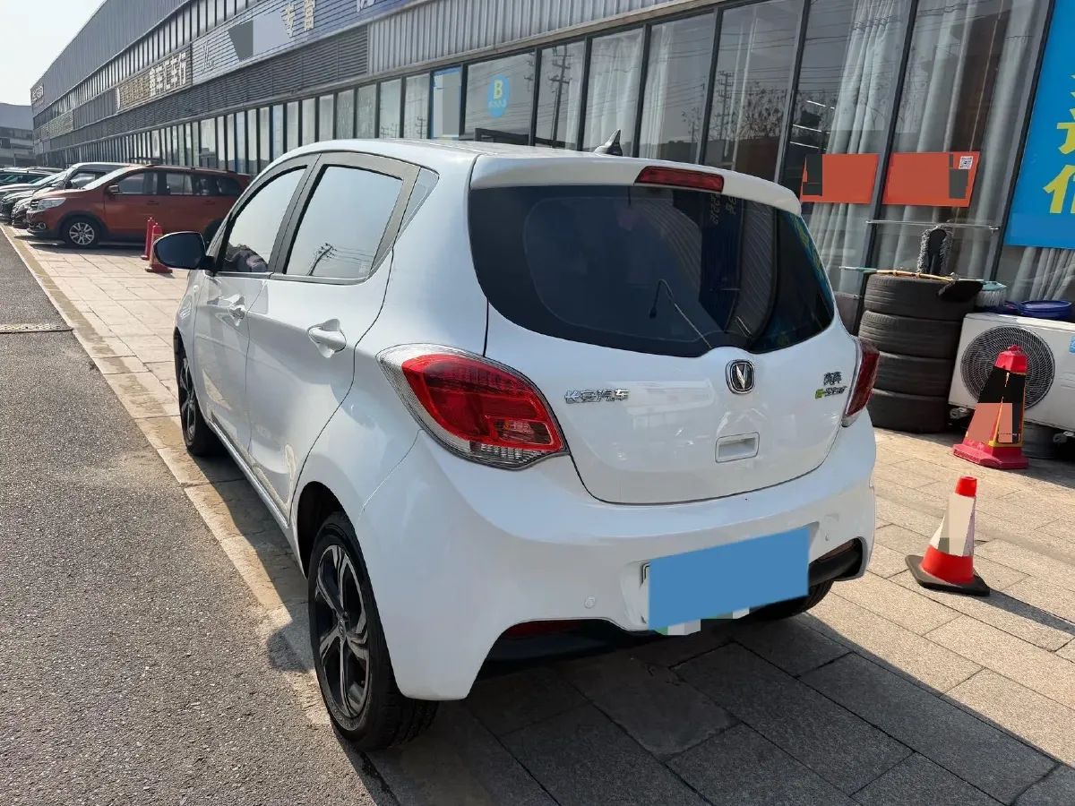 2020 ChangAn BenBen E-Star BEV 32.2KWH,autocango,china used car exporter,china ev exporter,chinese used car exporter,chinese used ev exporter