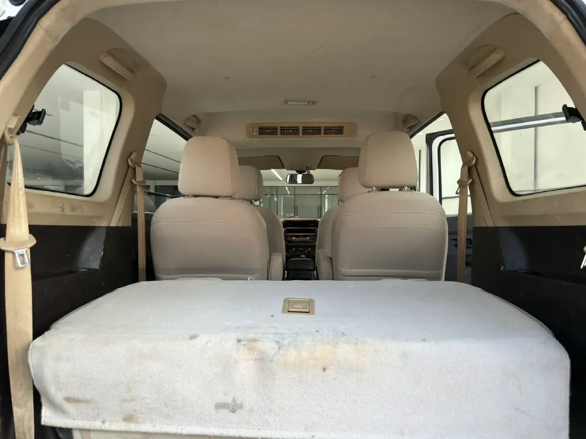 2019 WuLing HongGuang 1.5L 99HP L4 6MT,autocango,china used car exporter,china ev exporter,chinese used car exporter,chinese used ev exporter