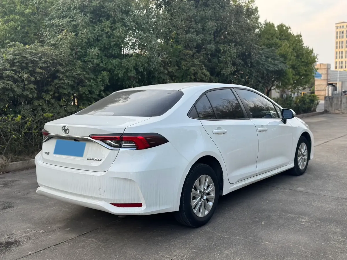 2021 Toyota Corolla 1.2T 116HP L4 CVT,autocango,china used car exporter,china ev exporter,chinese used car exporter,chinese used ev exporter