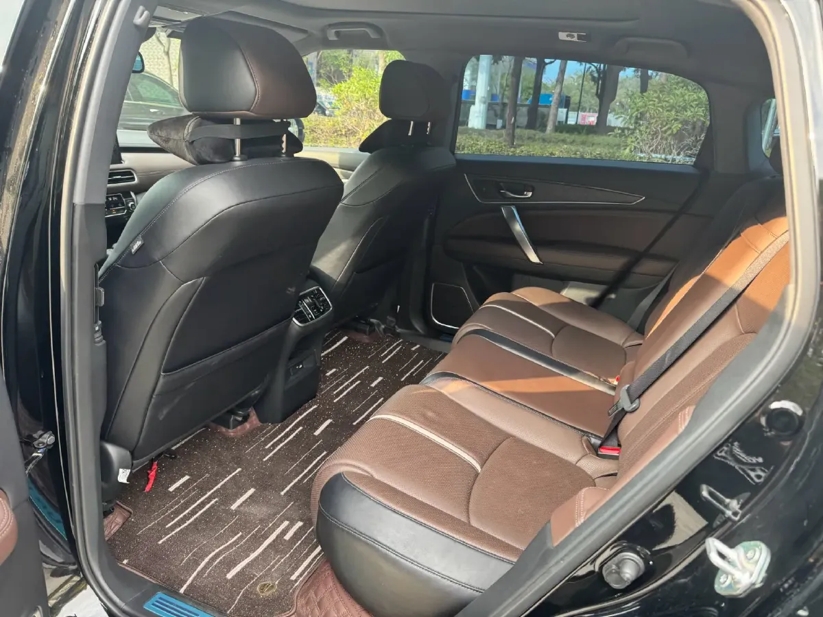 2023 Honda UR-V 2.0T 261HP L4 9AT,autocango,china used car exporter,china ev exporter,chinese used car exporter,chinese used ev exporter