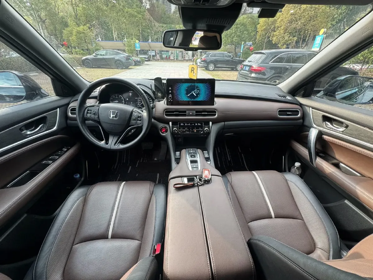 2023 Honda UR-V 2.0T 261HP L4 9AT,autocango,china used car exporter,china ev exporter,chinese used car exporter,chinese used ev exporter