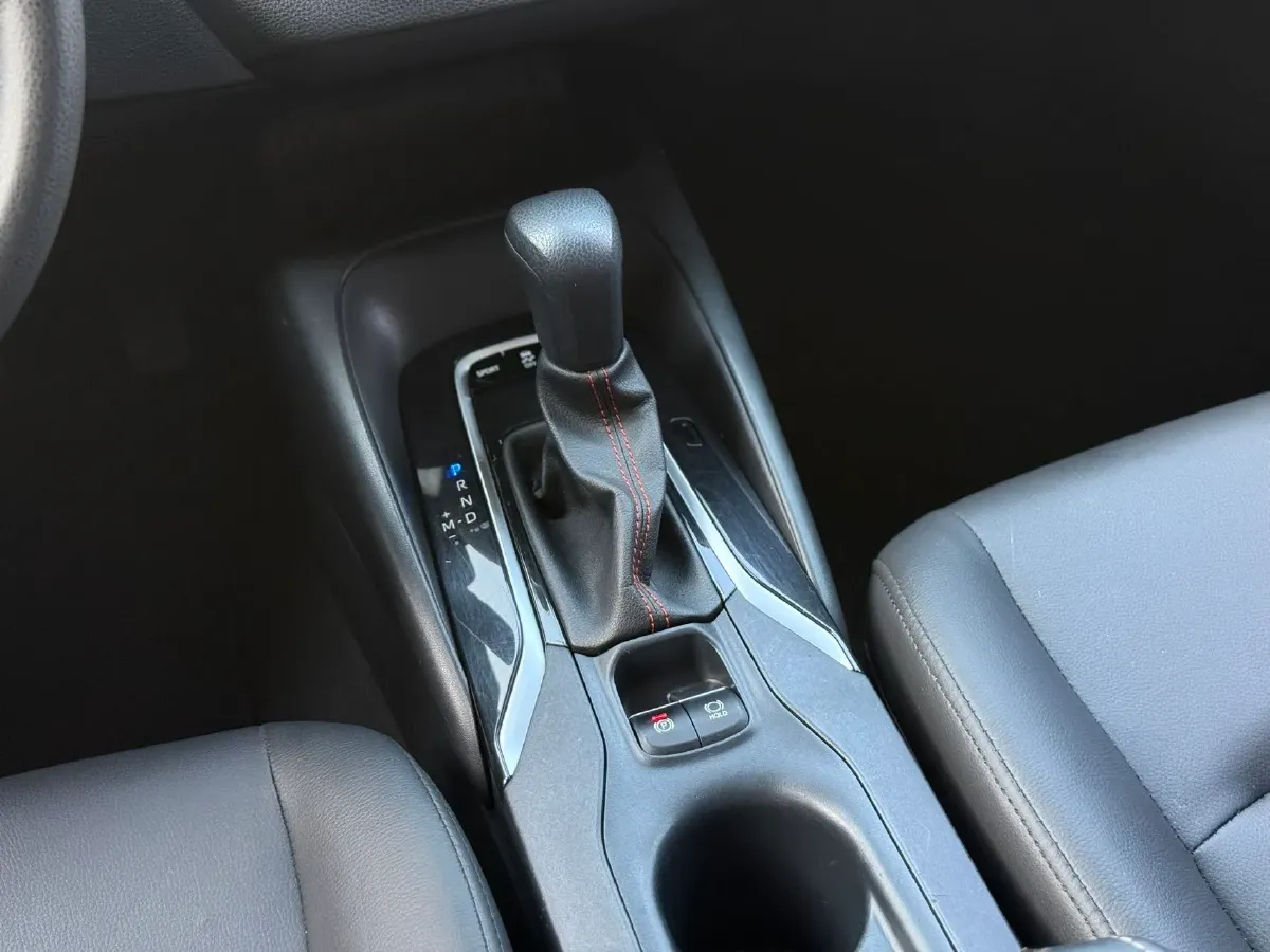 2021 Toyota Corolla 1.2T 116HP L4 CVT,autocango,china used car exporter,china ev exporter,chinese used car exporter,chinese used ev exporter