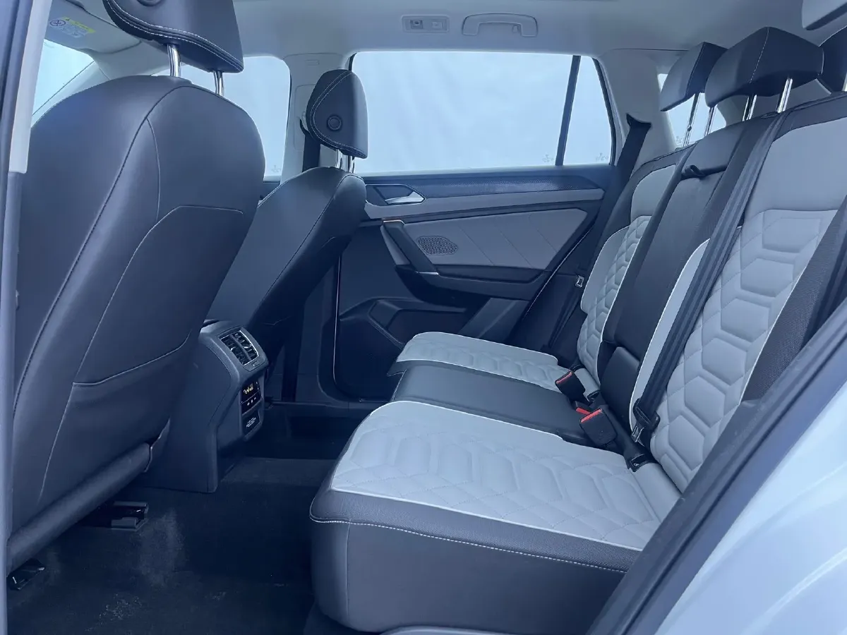 2023 Volkswagen Tayron 1.4T 150HP L4 7DCT,autocango,china used car exporter,china ev exporter,chinese used car exporter,chinese used ev exporter