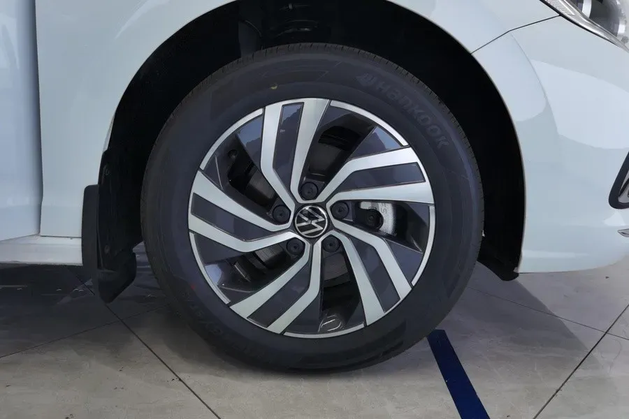 2025 Volkswagen Bora 1.2T 116HP L4 7DCT,autocango,china used car exporter,china ev exporter,chinese used car exporter,chinese used ev exporter