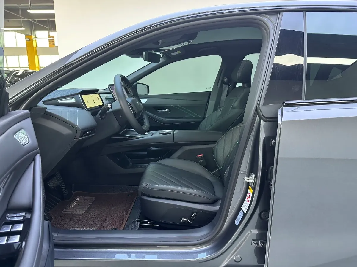 2025 Deepal SL03 1.5L 95HP L4 REEV 18.99KWH,autocango,china used car exporter,china ev exporter,chinese used car exporter,chinese used ev exporter