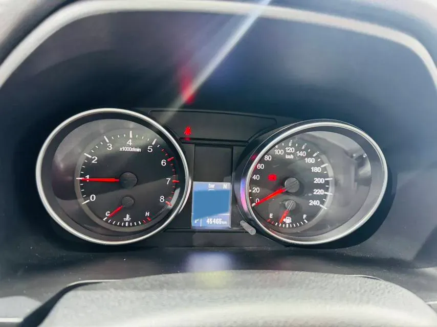 2021 Haval M6 1.5T 150HP L4 7DCT,autocango,china used car exporter,china ev exporter,chinese used car exporter,chinese used ev exporter