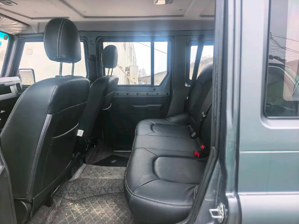 2023 BAW 212 2.4T 211HP L4 6MT,autocango,china used car exporter,china ev exporter,chinese used car exporter,chinese used ev exporter