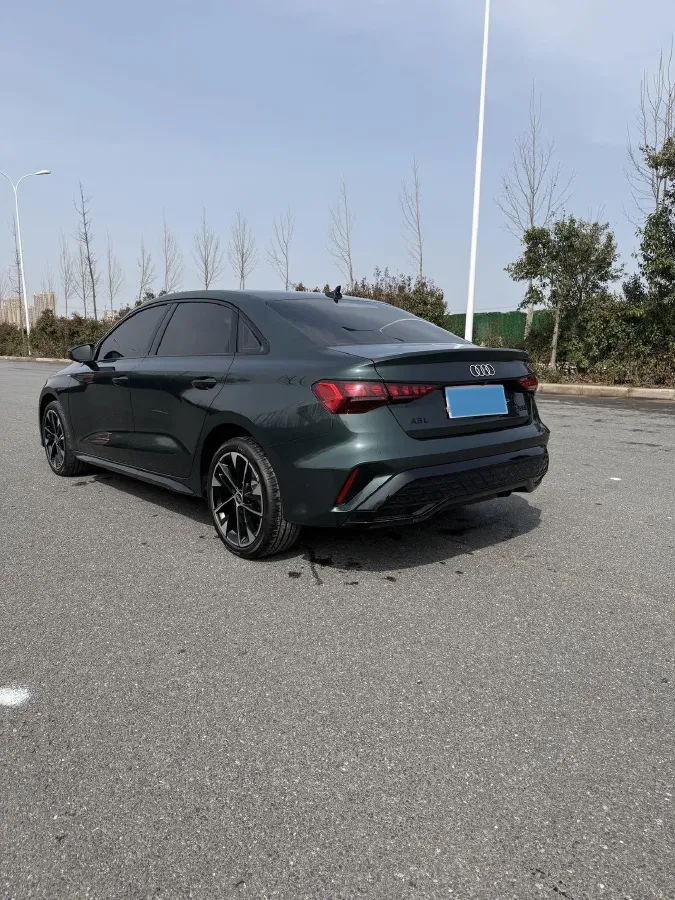 2025 Audi A3 1.5T 160HP L4 7DCT,autocango,china used car exporter,china ev exporter,chinese used car exporter,chinese used ev exporter