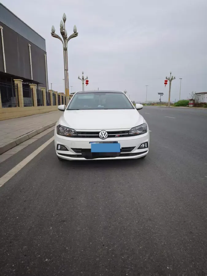 2019 Volkswagen Polo 1.5L 113HP L4 6AT,autocango,china used car exporter,china ev exporter,chinese used car exporter,chinese used ev exporter