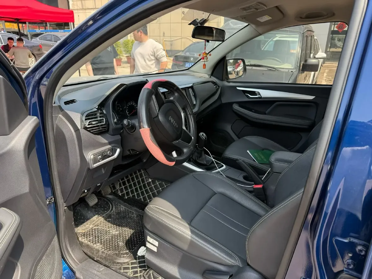 2024 Isuzu Jim 2.8T 120HP L4 5MT,autocango,china used car exporter,china ev exporter,chinese used car exporter,chinese used ev exporter