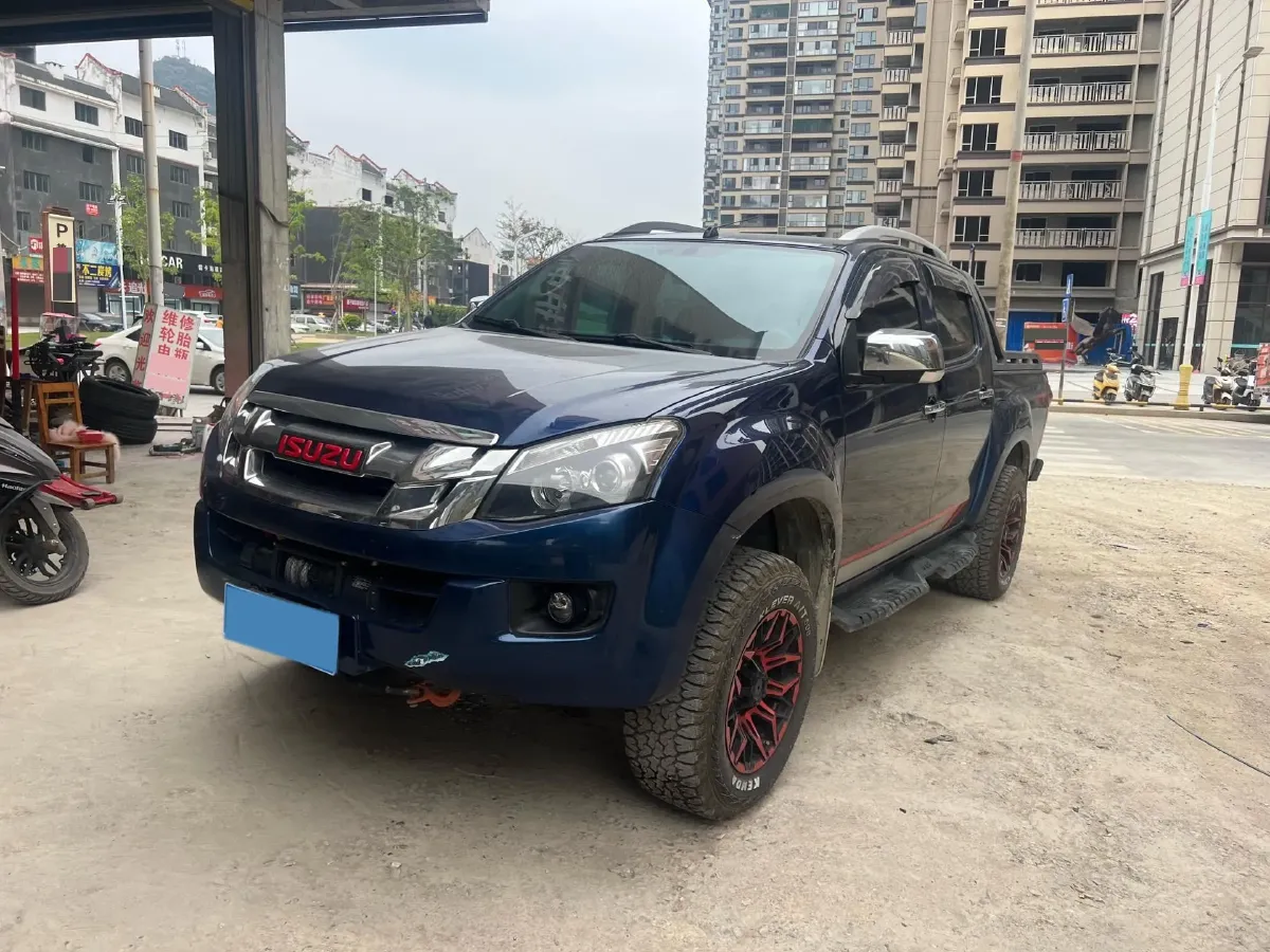 2018 Isuzu D-MAX 3.0T 177HP L4 6AT,autocango,china used car exporter,china ev exporter,chinese used car exporter,chinese used ev exporter