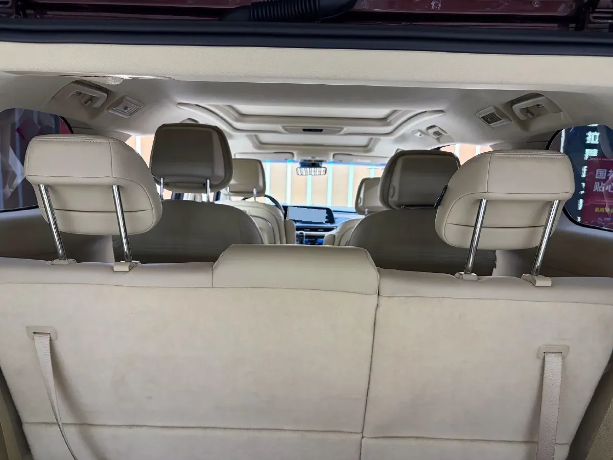 2023 Buick GL8 2.0T 237HP L4 9AT,autocango,china used car exporter,china ev exporter,chinese used car exporter,chinese used ev exporter