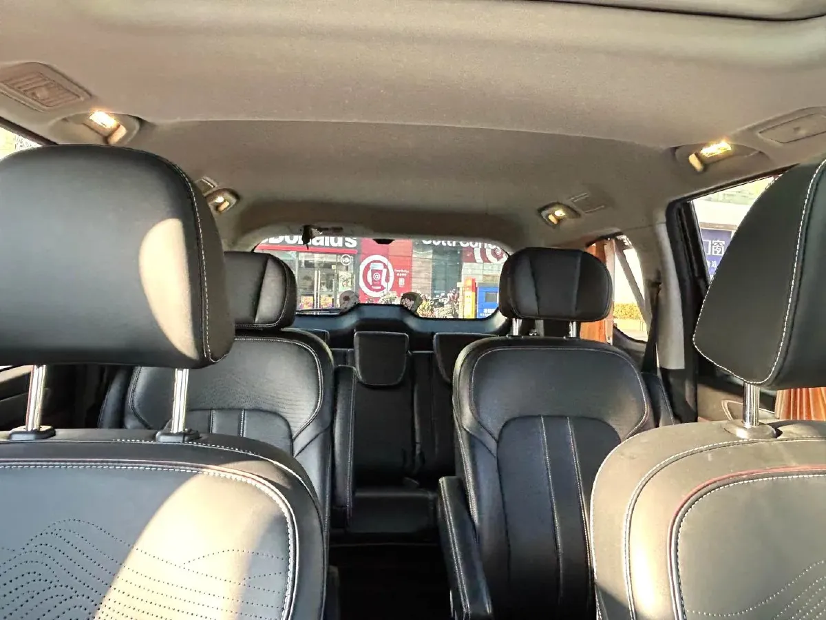 2023 GAC Trumpchi M6 1.5T 177HP L4 7DCT,autocango,china used car exporter,china ev exporter,chinese used car exporter,chinese used ev exporter