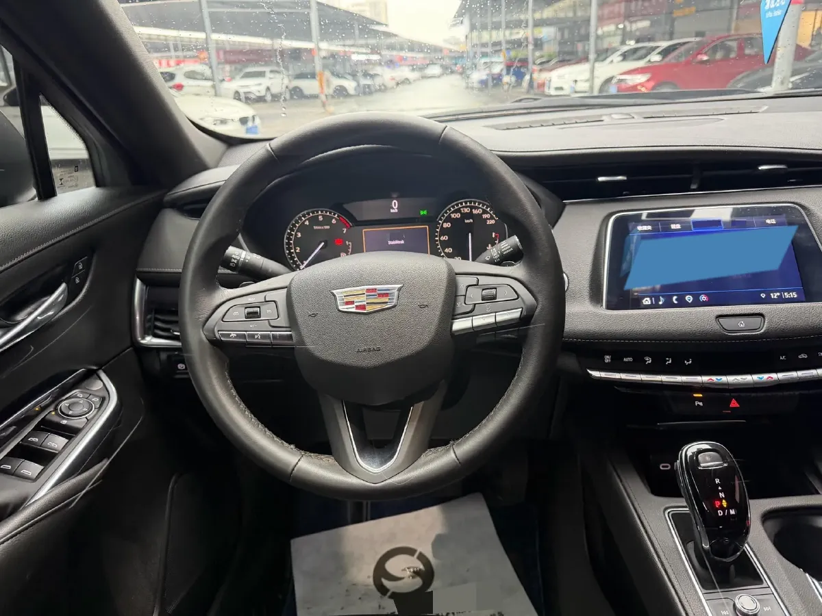 2021 Cadillac XT4 2.0T 237HP L4 9AT,autocango,china used car exporter,china ev exporter,chinese used car exporter,chinese used ev exporter