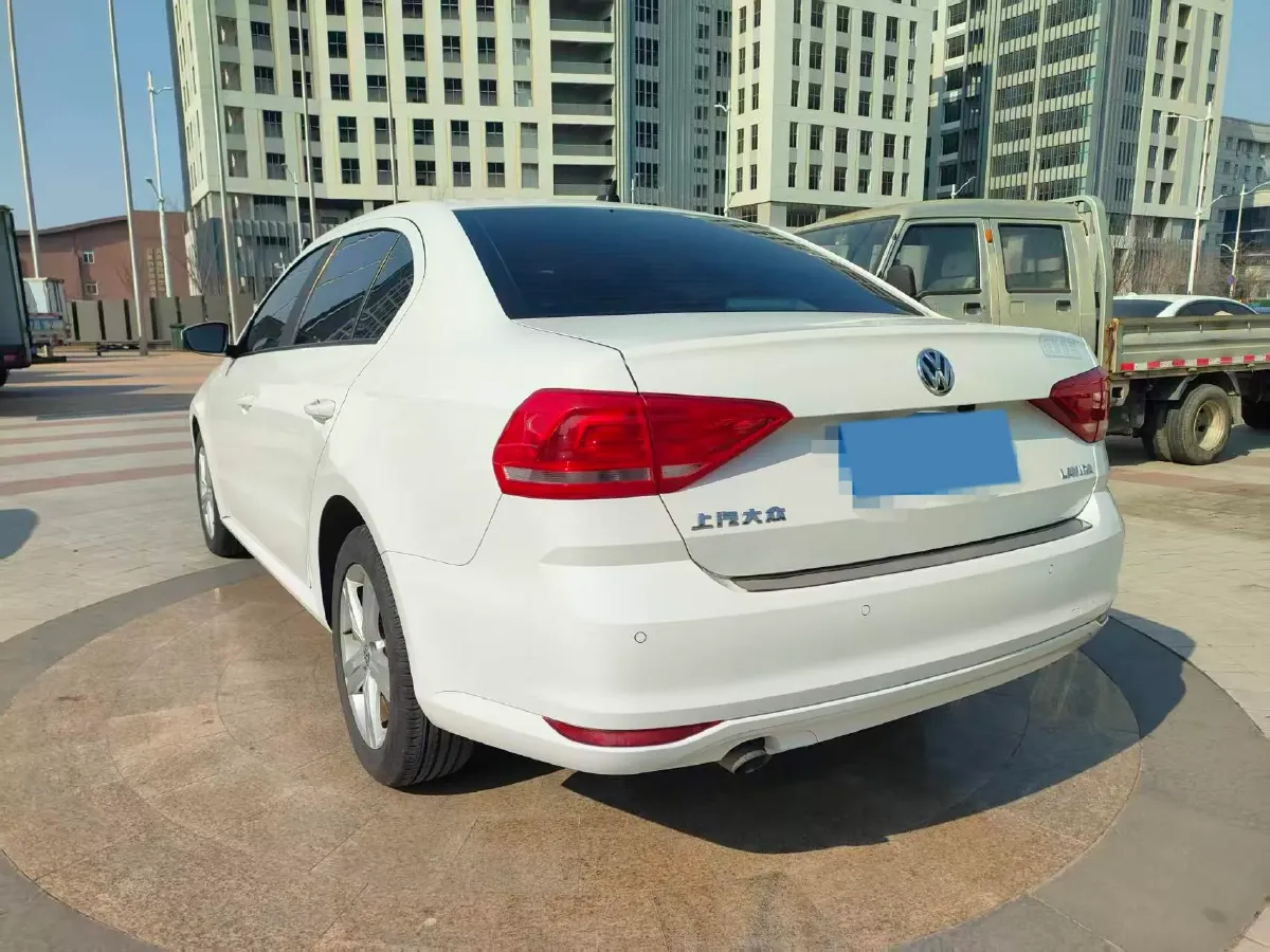 2018 Landwind XiaoYao 1.5T 163HP L4 CVT,autocango,china used car exporter,china ev exporter,chinese used car exporter,chinese used ev exporter