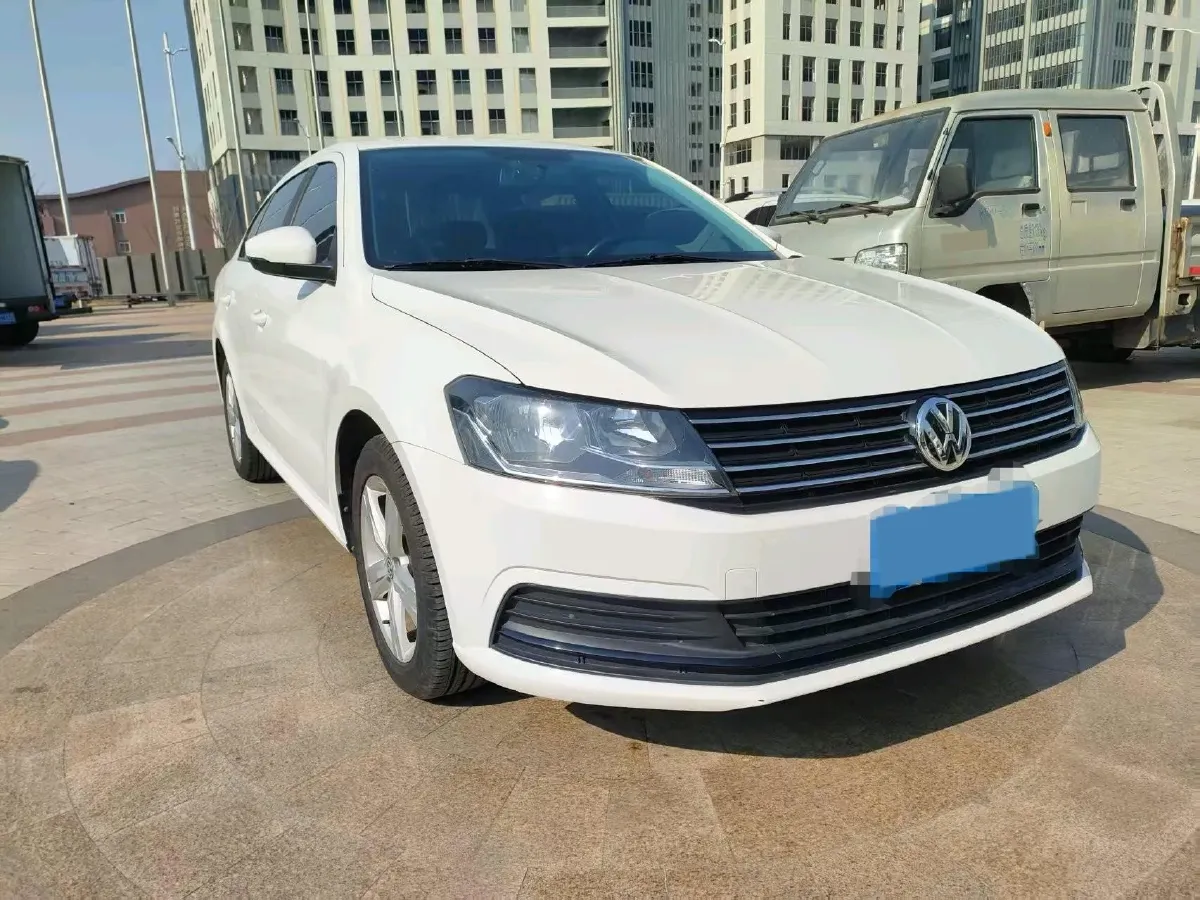 2018 Landwind XiaoYao 1.5T 163HP L4 CVT,autocango,china used car exporter,china ev exporter,chinese used car exporter,chinese used ev exporter