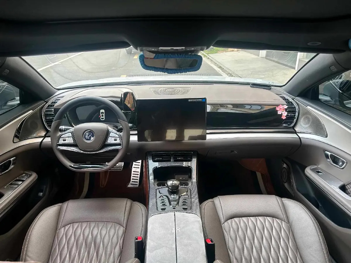 2024 BYD Han 1.5T 139HP L4 E-CVT PHEV 18.316KWH,autocango,china used car exporter,china ev exporter,chinese used car exporter,chinese used ev exporter