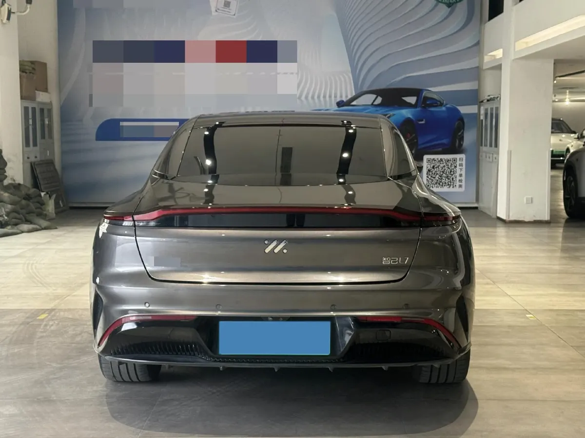 2022 IM L7 BEV 90KWH,autocango,china used car exporter,china ev exporter,chinese used car exporter,chinese used ev exporter