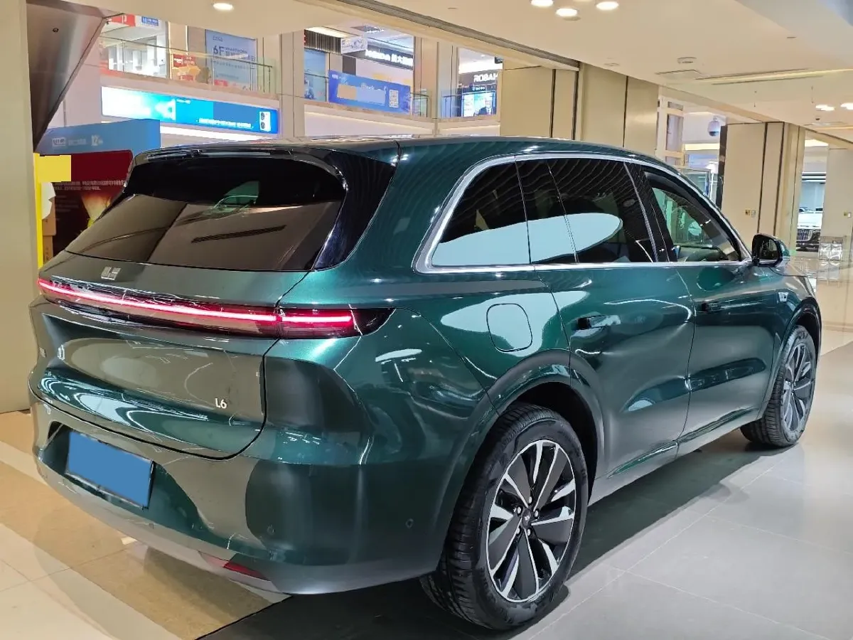 2025 Li L6 Range Extended 154HP L4 REEV,autocango,china used car exporter,china ev exporter,chinese used car exporter,chinese used ev exporter
