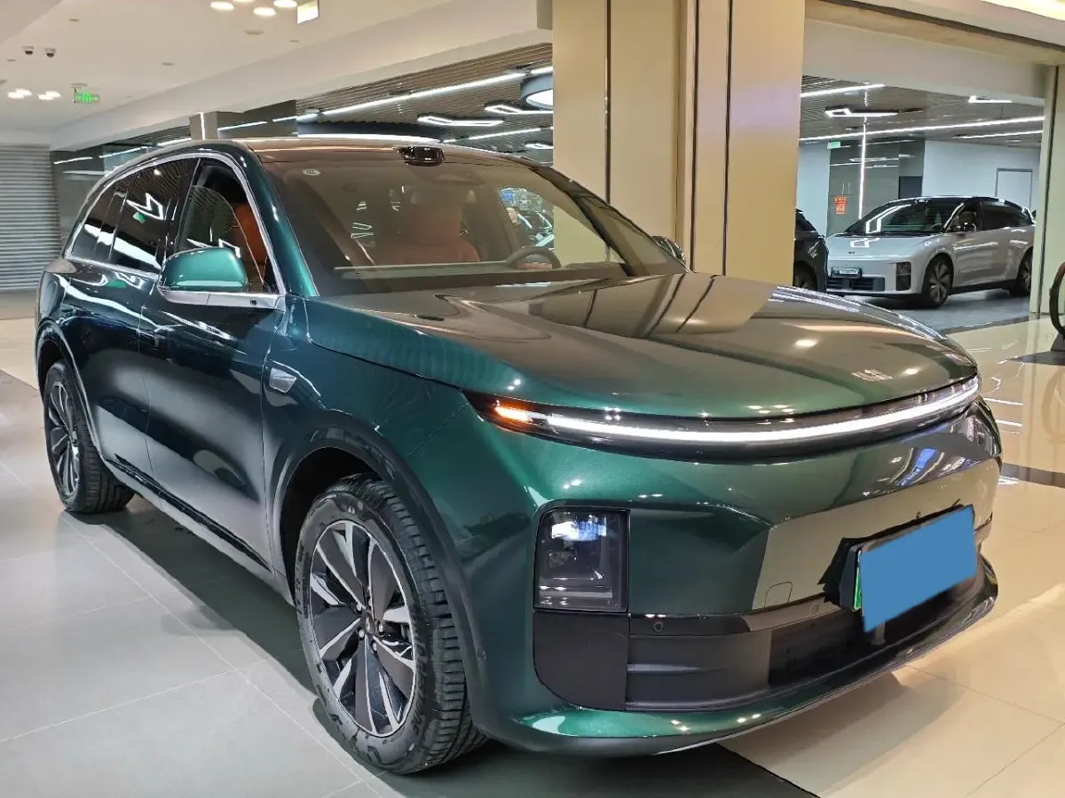 2025 Li L6 Range Extended 154HP L4 REEV,autocango,china used car exporter,china ev exporter,chinese used car exporter,chinese used ev exporter