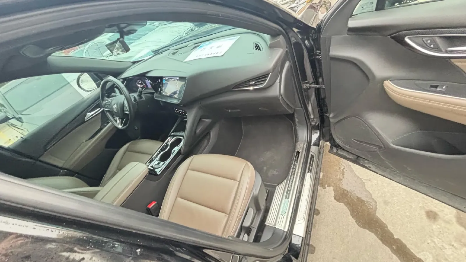 2022 Buick EnvisionPlus 2.0T 237HP L4 9AT,autocango,china used car exporter,china ev exporter,chinese used car exporter,chinese used ev exporter