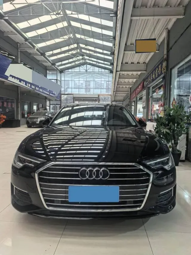 2019 Mercedes-Benz E Class 1.5T 184HP L4 9AT,autocango,china used car exporter,china ev exporter,chinese used car exporter,chinese used ev exporter